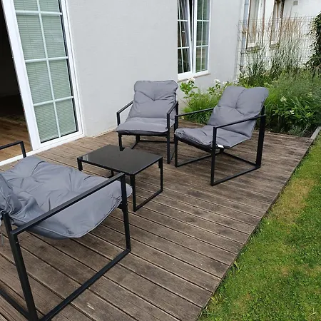 Pievu Tako Kiemelis * Klaipėda